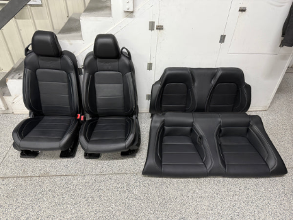 Home / Uncategorized / 2015-2017 Ford Mustang GT Black Leather Convertible Front Rear Power Seats