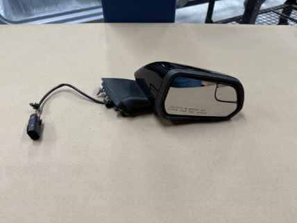 Home / Uncategorized / 2015-2020 Ford Mustang GT RH Passenger Side Mirror “Black