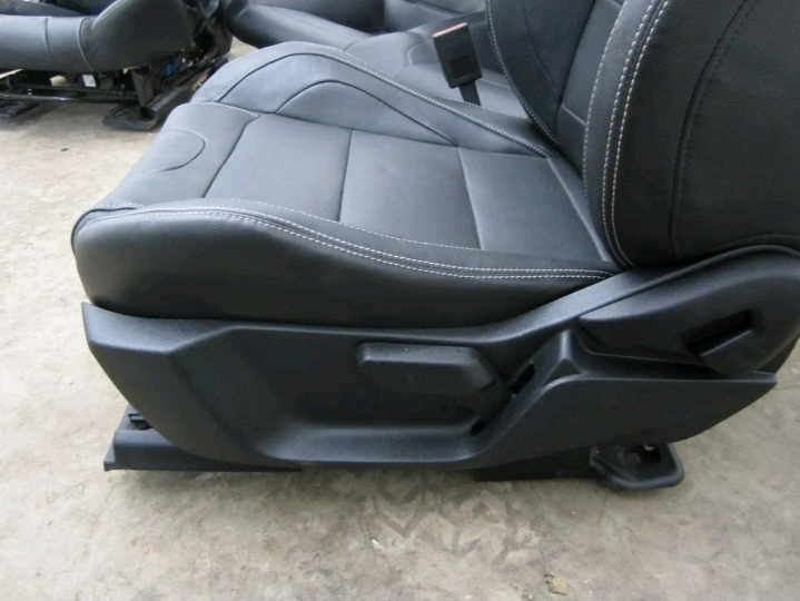 Home / Uncategorized / 2015-2017 MUSTANG GT OEM RECARO BLACK LEATHER PERFORMANCE FRONT & REAR SEATS