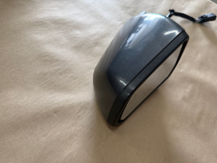 Home / Uncategorized / 2015-2020 Ford Mustang GT LH Driver Side Mirror Blind Signal Puddle Light “J7”