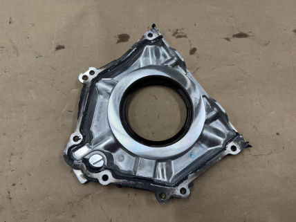 Home / Uncategorized / 2018-2023 Ford Mustang GT 5.0L Rear Main Cover Seal “USED