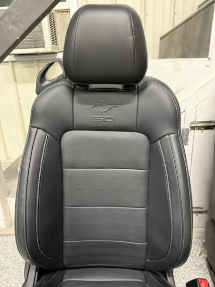 Home / Uncategorized / 2015-2017 Ford Mustang GT Black Leather Convertible Front Rear Power Seats