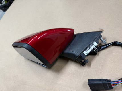Home / Uncategorized / 2015-2020 Ford Mustang GT LH Driver Side Mirror Blind Spot Signal Puddle “D4
