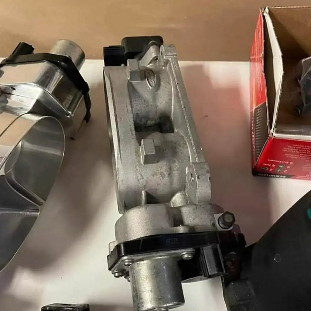 Home / Supercharger / FOR SALE LIKE NEW!!!!2015-2017 Roush supercharger