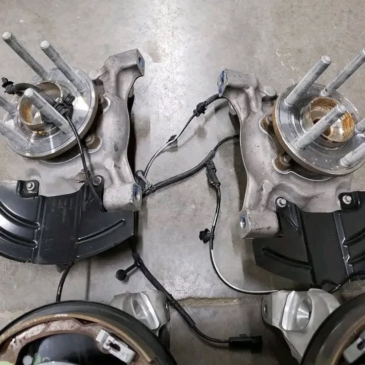 Home / Uncategorized / Complete take off brake kit 2018 GT350R 8k miles.