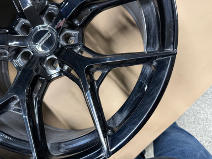 Home / Uncategorized / 2015-2025 Ford Mustang Vossen Hybrid Forged HF5 Gloss Black Wheel Rim 20×9.5″