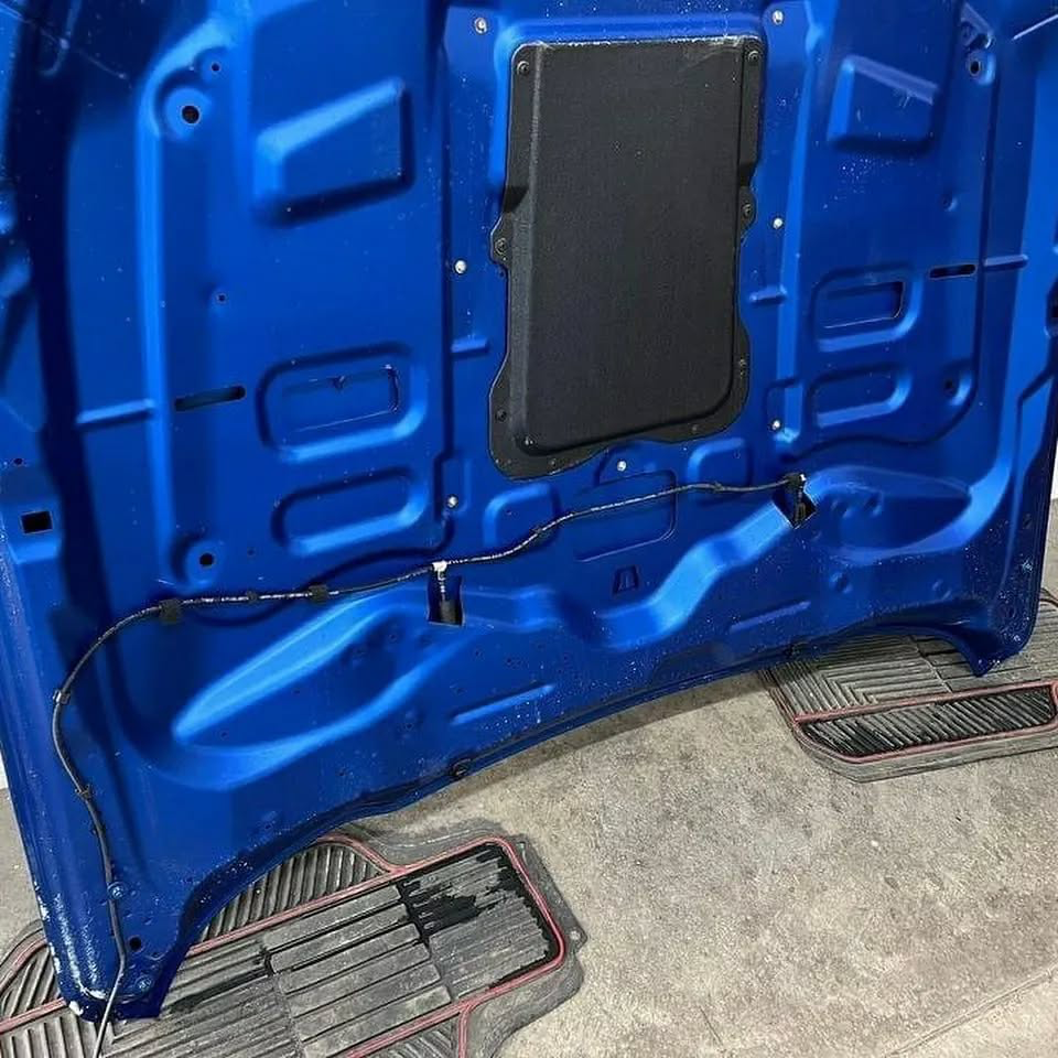 Home / BODY PARTS / 2018 2019 2020 2021 Mustang GT GT500 Style Aluminum Hood MP Concepts Blue