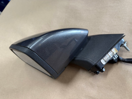 Home / Uncategorized / 2015-2020 Ford Mustang GT LH Driver Side Mirror Blind Signal Puddle Light “J7”