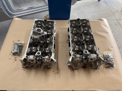 Home / Uncategorized / 2018-2023 Ford Mustang DOHC Cylinder Heads RH LH Pair Valves 5.0 Coyote Gen 3