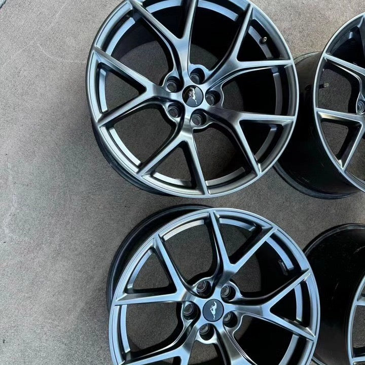 Home / WHEELS AND TYRES / OEM Mustang Performance Pack 2 PP2 Staggered